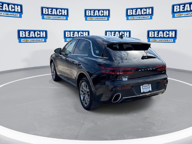 Used 2025 Genesis GV70 2.5T AWD/4WD image 6