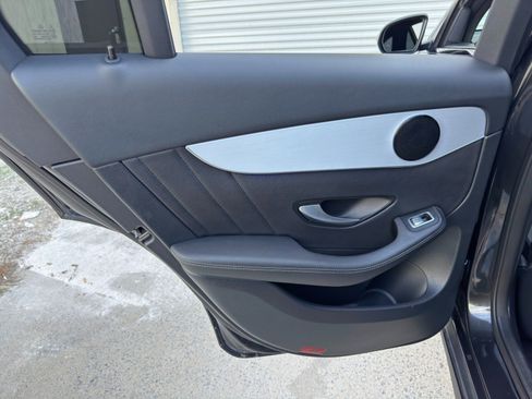 Used 2022 Mercedes-Benz GLC 300 image 42