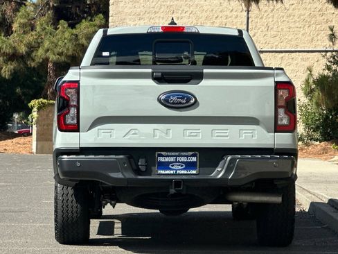 Certified 2024 Ford Ranger Lariat w/ FX4 Off-Road Package AWD/4WD image 4