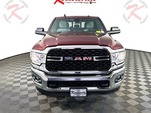 Used 2022 RAM 2500 Big Horn w/ Level C Equiment Group image 2