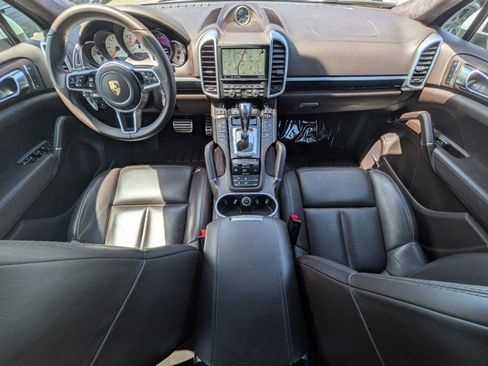 Used 2016 Porsche Cayenne GTS AWD/4WD image 18