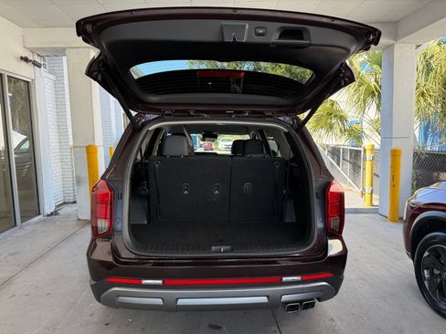 Used 2025 Hyundai Palisade SEL FWD image 40