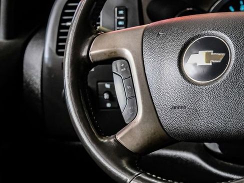 Used 2008 Chevrolet Silverado 2500 LT w/ 1LT Convenience Package image 16