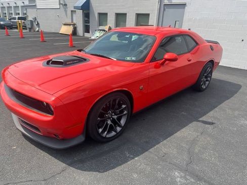 Used 2023 Dodge Challenger R/T Scat Pack w/ Plus Package RWD image 9