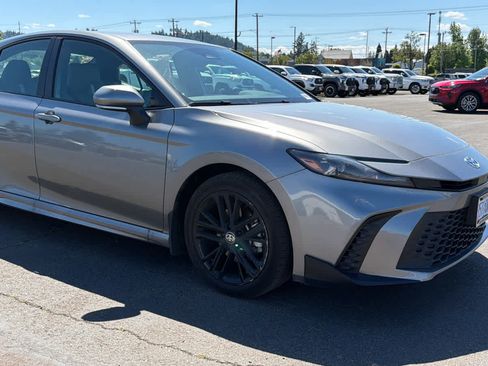 Certified 2026 Toyota Camry SE FWD image 38