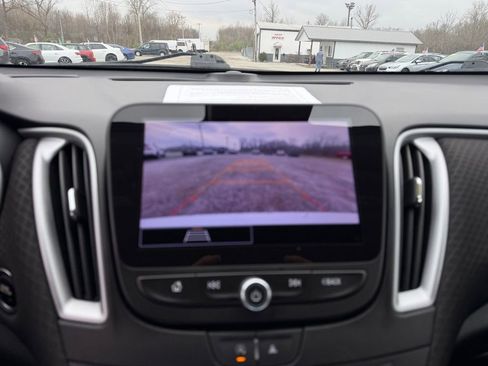 Used 2023 Chevrolet Malibu LT FWD image 22