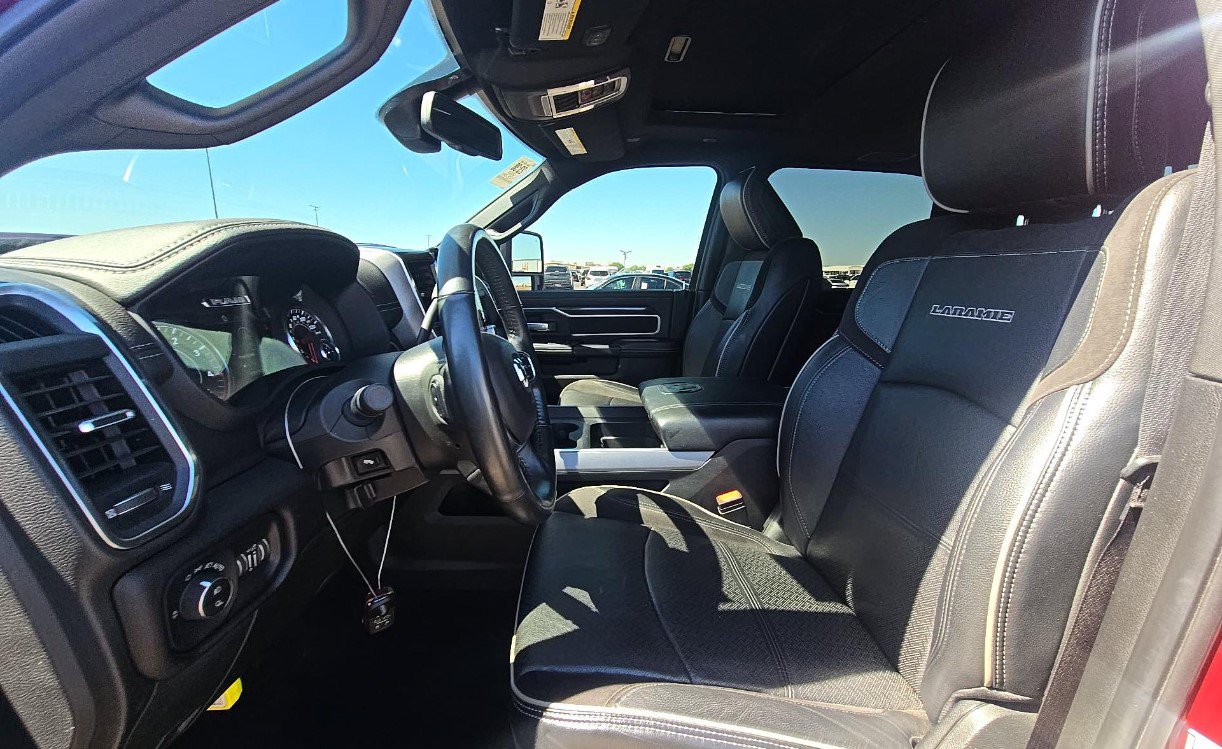 Used 2023 RAM 3500 Laramie AWD/4WD image 7