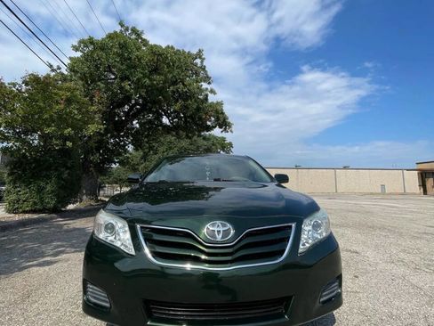 Used 2011 Toyota Camry LE w/ LE Extra-Value Pkg image 8