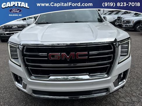 Used 2022 GMC Yukon XL SLT w/ SLT Luxury Package AWD/4WD image 10