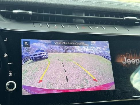 New 2026 Jeep Grand Cherokee Limited w/ Limited Altitude Package AWD/4WD image 40