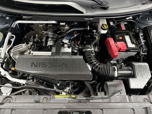 Used 2024 Nissan Rogue S FWD image 33