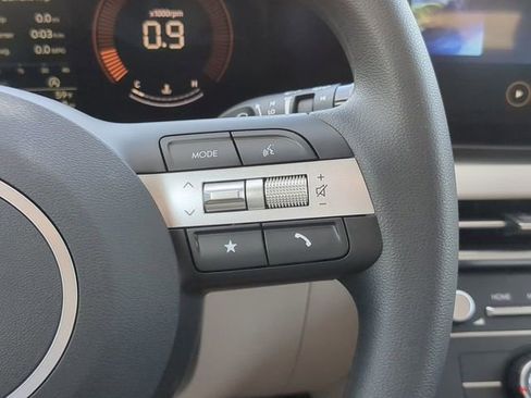 New 2025 Hyundai Tucson SE FWD image 24