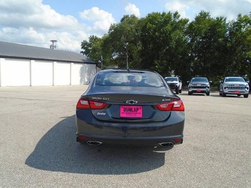 Used 2017 Chevrolet Malibu Premier FWD image 23