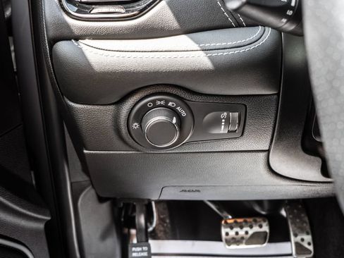 Used 2024 Dodge Durango SRT AWD/4WD image 19