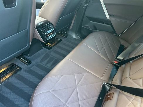 Used 2023 BMW iX xDrive50 w/ Sport Package image 12