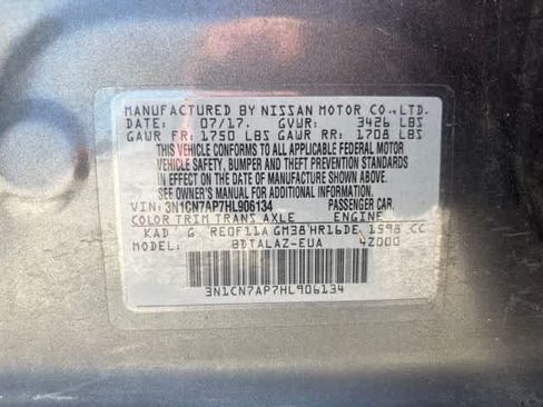 Used 2017 Nissan Versa S Plus FWD image 22