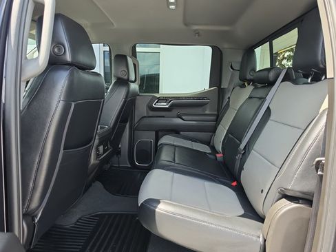 Certified 2022 Chevrolet Silverado 1500 RST w/ Convenience Package II AWD/4WD image 16