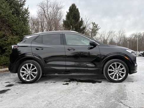 Used 2024 Buick Encore GX Avenir w/ Avenir Convenience Package image 9
