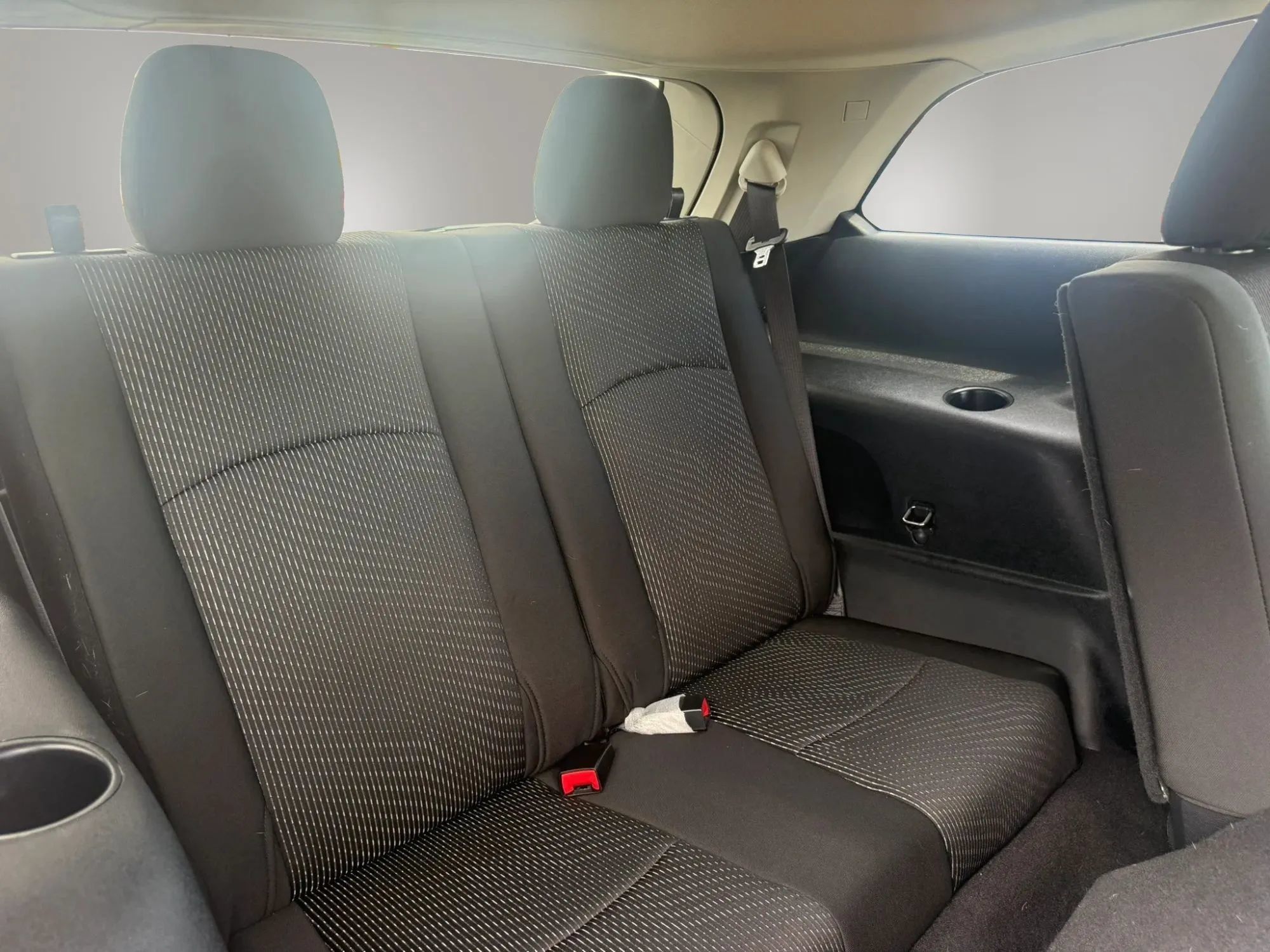 Used 2020 Dodge Journey SE w/ Blacktop Package FWD image 22