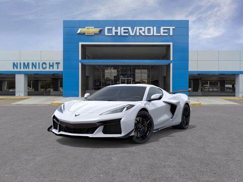 New 2026 Chevrolet Corvette Z06 w/ Z07 Performance Package RWD image 8
