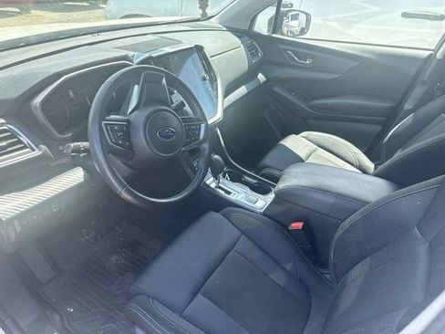 Used 2023 Subaru Ascent Premium w/ Convenience Package AWD/4WD image 7