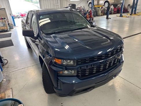Used 2021 Chevrolet Silverado 1500 Custom AWD/4WD image 30