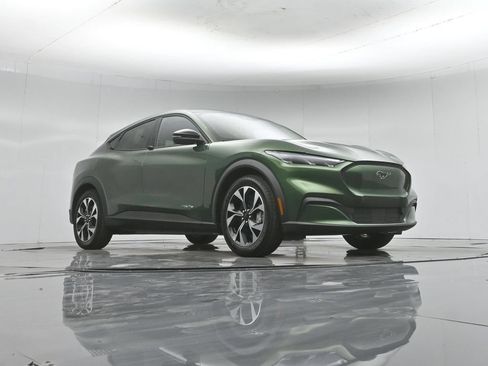 New 2026 Ford Mustang Mach-E Select RWD image 44