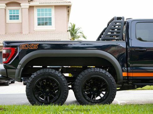 Used 2022 Ford F150 Raptor w/ Convenience Package image 10