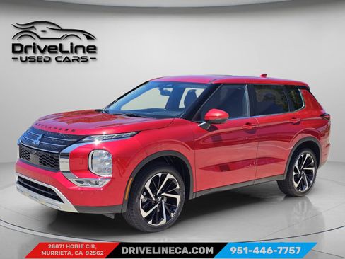 Used 2024 Mitsubishi Outlander SE image 7