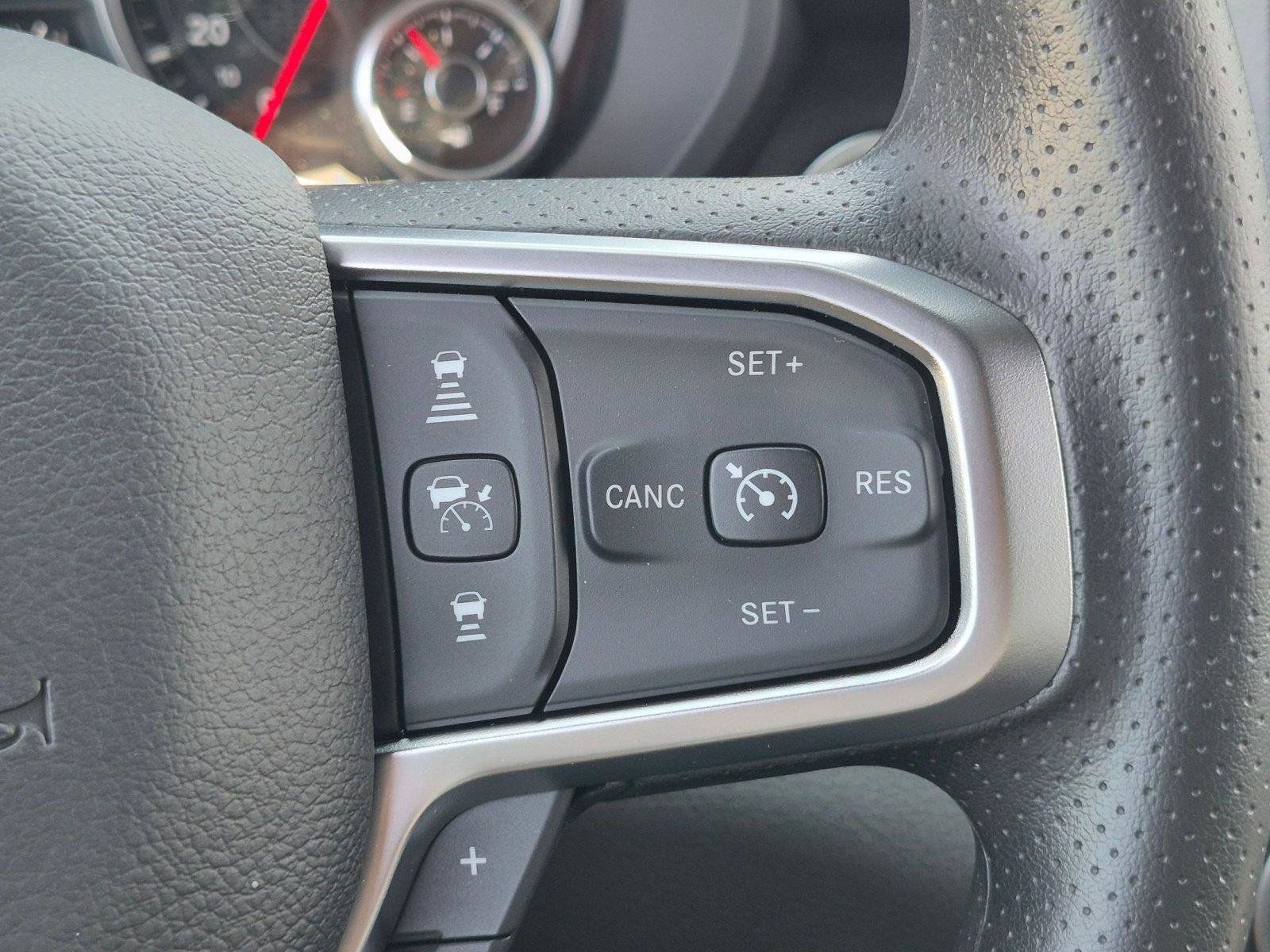 New 2026 RAM 1500 Express AWD/4WD image 20