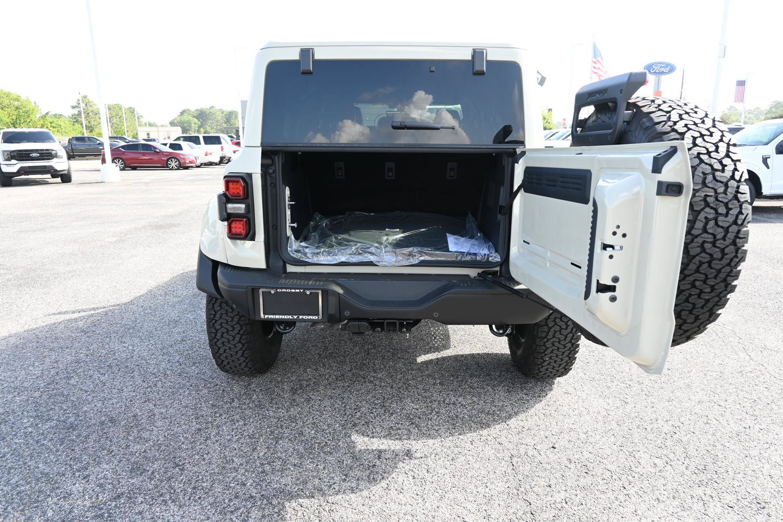 New 2026 Ford Bronco Raptor AWD/4WD image 6