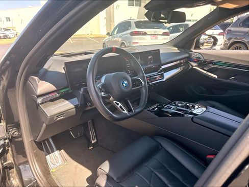 Used 2024 BMW i5 M60 w/ Premium Package AWD/4WD image 17