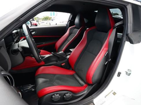 Used 2024 Nissan Z Performance w/ Floor Mat Package RWD image 16