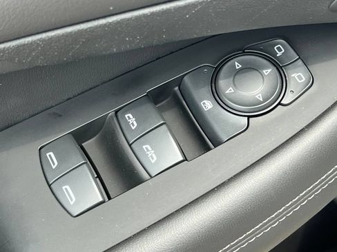 Used 2019 Buick LaCrosse Essence w/ Sun and Shade Package AWD/4WD image 15