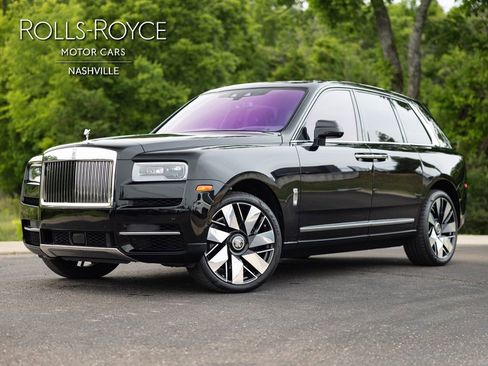 Certified 2021 Rolls-Royce Cullinan AWD/4WD image 1