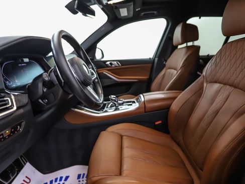 Certified 2023 BMW X5 M50i w/ Executive Package image 11