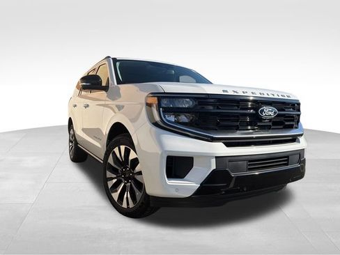 New 2027 Ford Expedition Platinum w/ Driver's Package AWD/4WD image 10