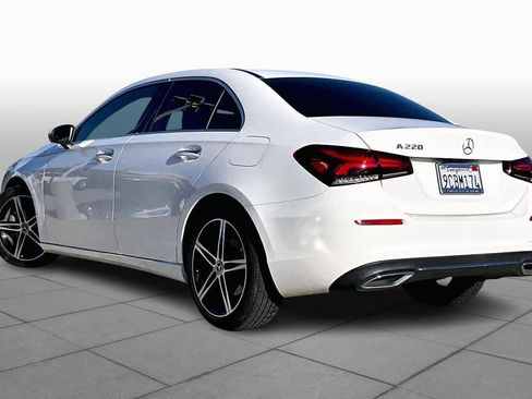 Used 2022 Mercedes-Benz A 220 image 11