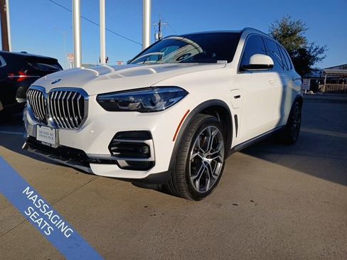 Certified 2023 BMW X5 xDrive45e w/ Luxury Seating Package image 3
