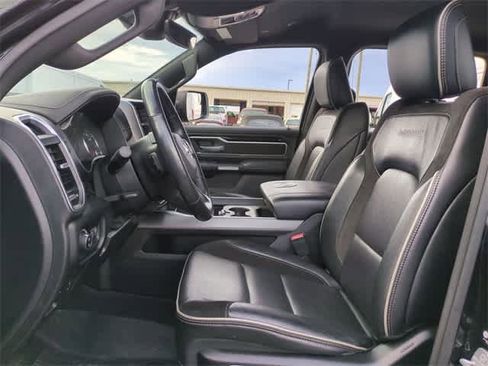 Used 2022 RAM 1500 Laramie w/ Sport Appearance Package image 17