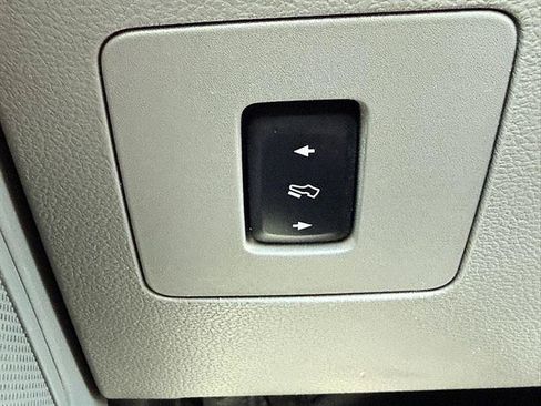 Used 2015 Ford F150 XLT w/ Equipment Group 301A Mid RWD image 42