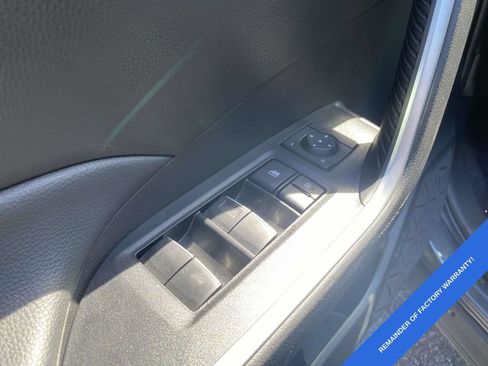 Used 2025 Toyota RAV4 XLE w/ Convenience Package FWD image 19