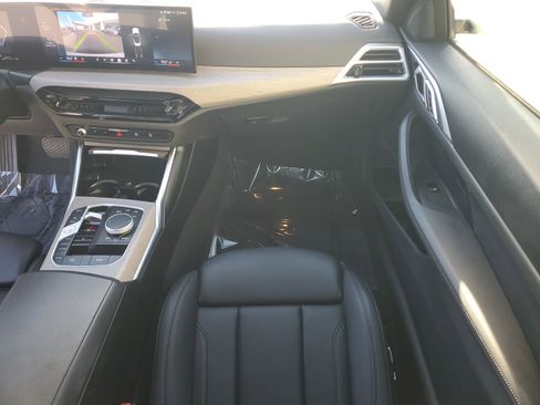 Used 2025 BMW 430i Convertible image 11