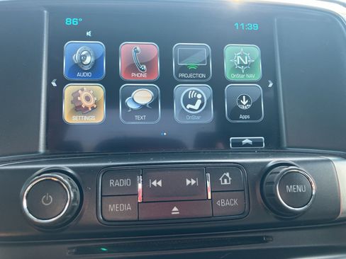 Used 2017 Chevrolet Silverado 1500 LT w/ All Star Edition AWD/4WD image 18