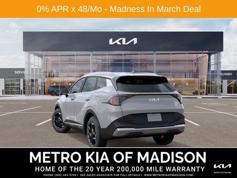 New 2026 Kia Sportage EX image 4