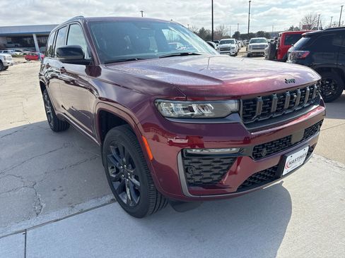 New 2026 Jeep Grand Cherokee Limited image 9