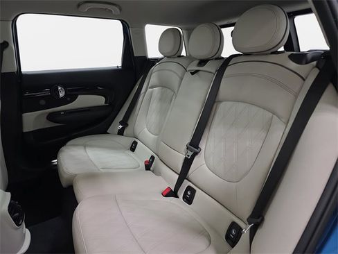 Certified 2023 MINI Cooper Clubman S image 11