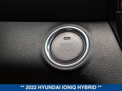Used 2022 Hyundai Ioniq SE FWD image 31