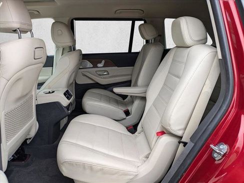 Used 2020 Mercedes-Benz GLS 450 4MATIC image 18