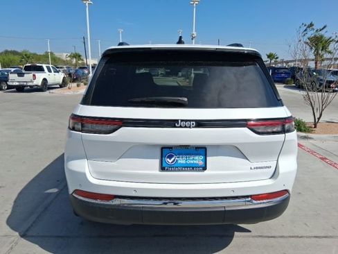 Used 2025 Jeep Grand Cherokee Laredo w/ MOPAR Finishing Package RWD image 5